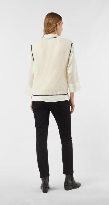 Image du produit Comma Strickpullunder Weicher Strickpullunder mit Kontraststreifen (36)