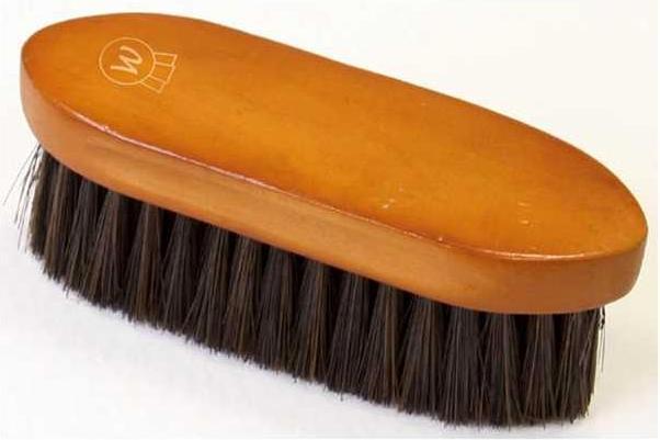 AWA Wash and mane brush hard wood