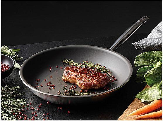 Actual product image Spring Bratpfanne Brigade Ultimate XL ø 24 cm (24 cm, Frying pan, Stainless steel)