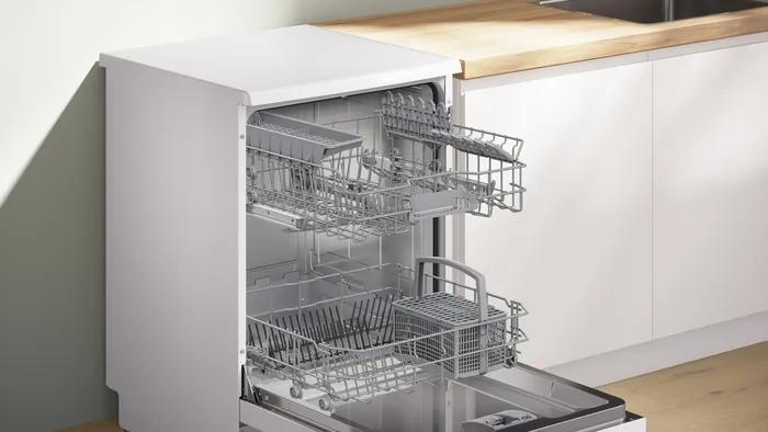Actual product image Bosch Hausgeräte SMS2HTW06E