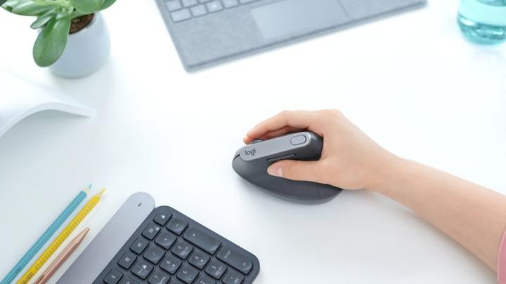 Actual product image Logitech MX Vertical (Wireless)