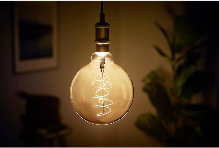 Produktbild Philips LED EyeComfort (E27, 4.50 W, 300 lm, 1 x, F)