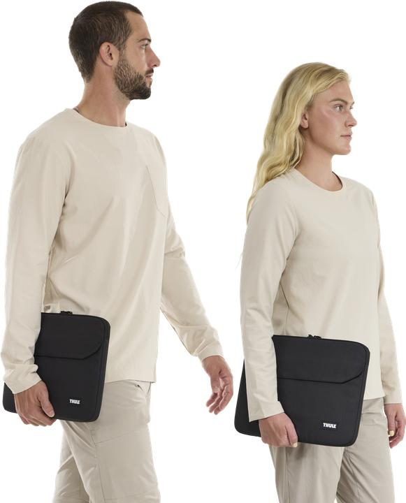 Actual product image Thule Lithos (15")