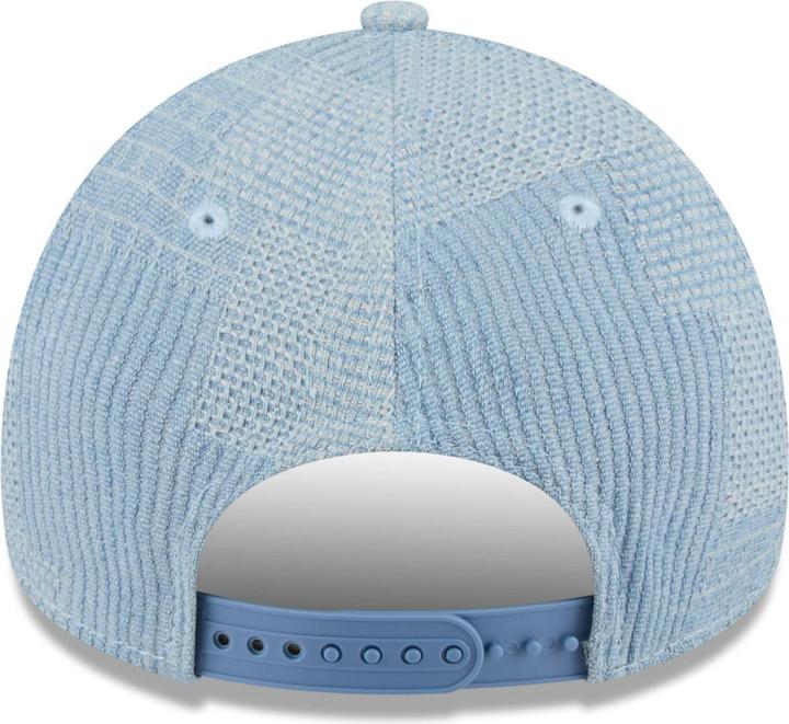 Actual product image New Era A-Frame Trucker Cap PATCHWORK Chicago Bulls sky (One size)