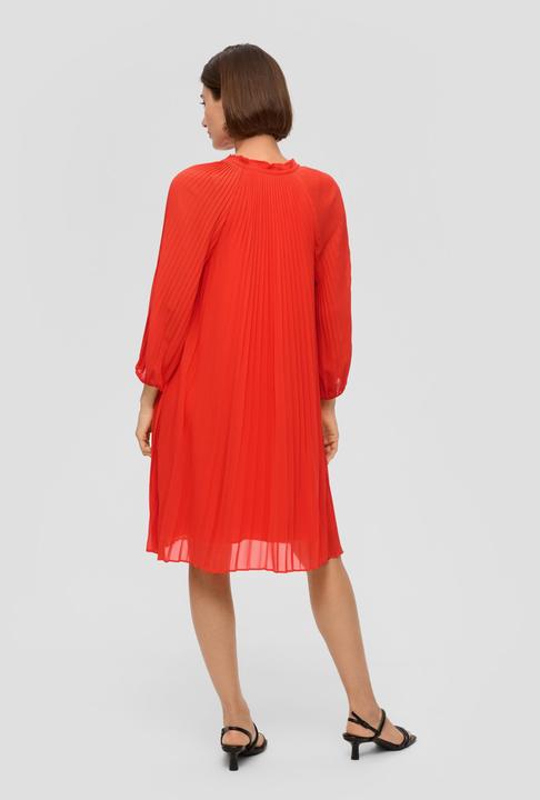 Produktbild S.Oliver Kleid Plissiertes Kleid aus Chiffon (36)