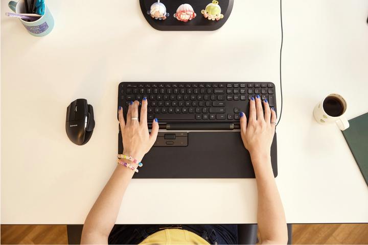 Actual product image Contour RollerMouse Pro wired Regular WR vegan leather retail (Cable)