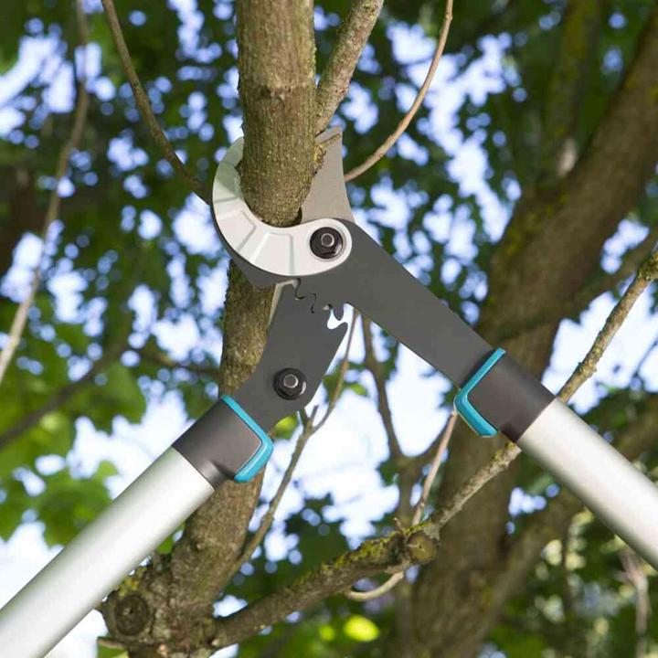 Actual product image Gardena Astschere EnergyCut 750A