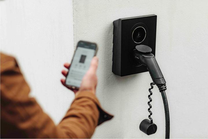 Actual product image Zaptec Go 2 900-00120 Wallbox (Type 2, 22 kW, 32 A, Hard wired)