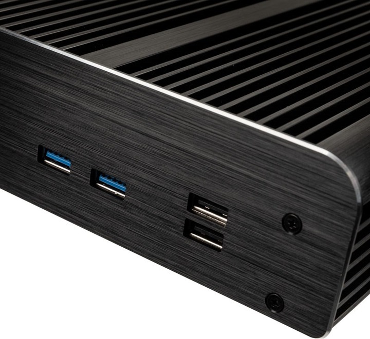 Actual product image Akasa Newton TN (UCFF)