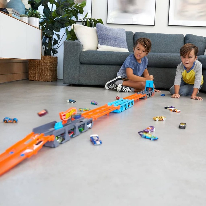 Image du produit Hot Wheels 2-in-1 Rennbahn-Transporter