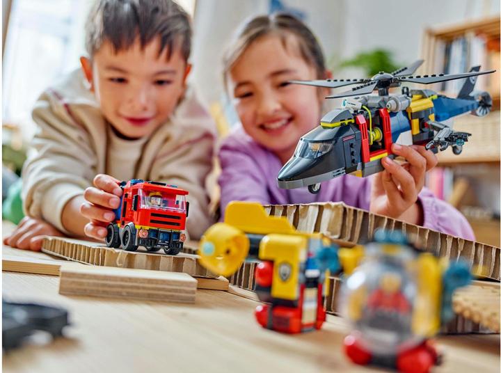 Produktbild LEGO Kombinationsset mit Hubschrauber, Löschauto und U-Boot (LEGO City)