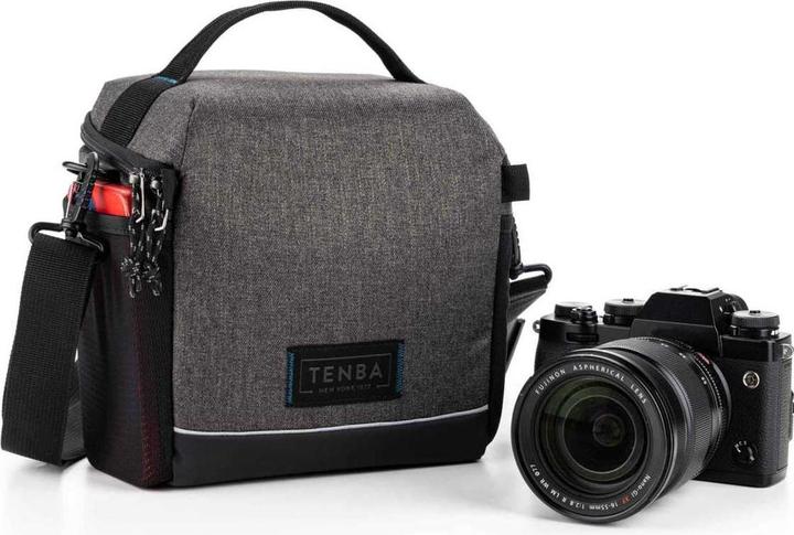 Actual product image Tenba Skyline V2 Schouder Bag 8 - Grey (637-781) (15637781000000) (Camera shoulder bag)