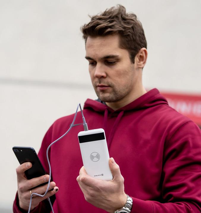 Actual product image Evelatus Power Bank Wireless EPB05 10000 mAh (10000 mAh)