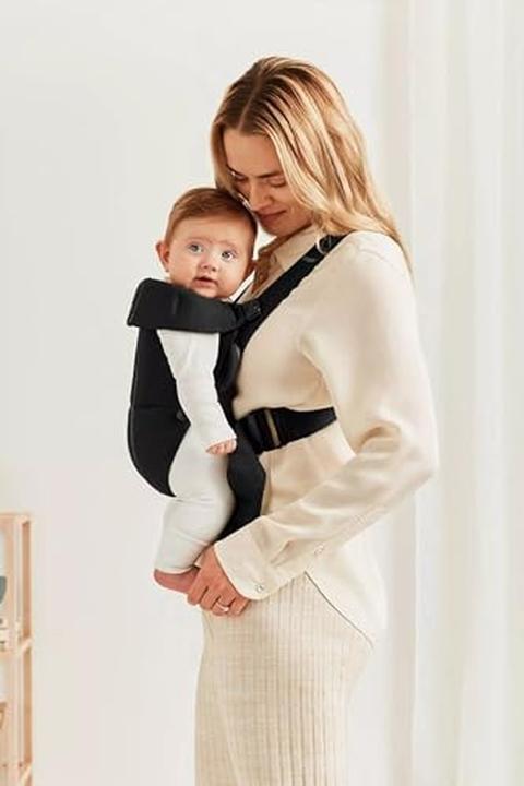 Produktbild BabyBjörn Tragesitz Mini schwarz, gewebt