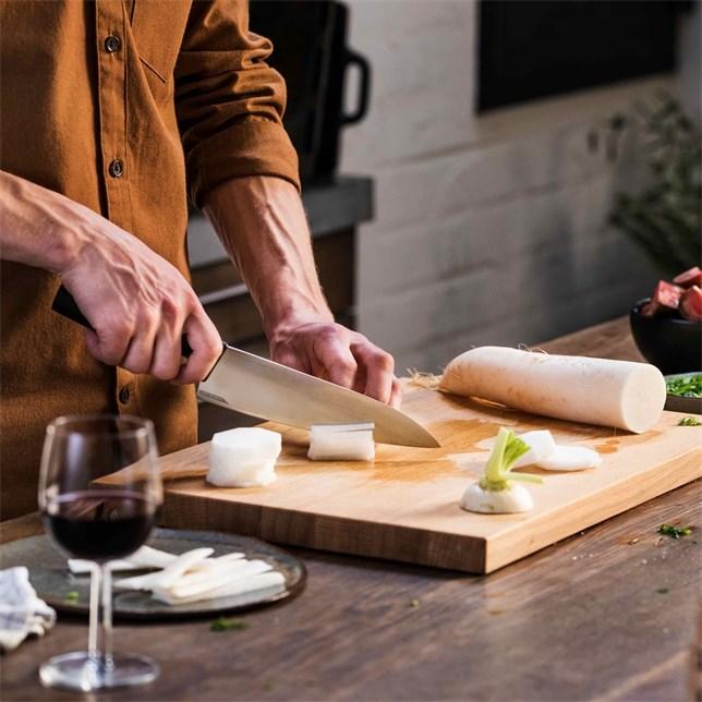 Produktbild Fiskars Hard Edge Large cook's peilis (20 cm)