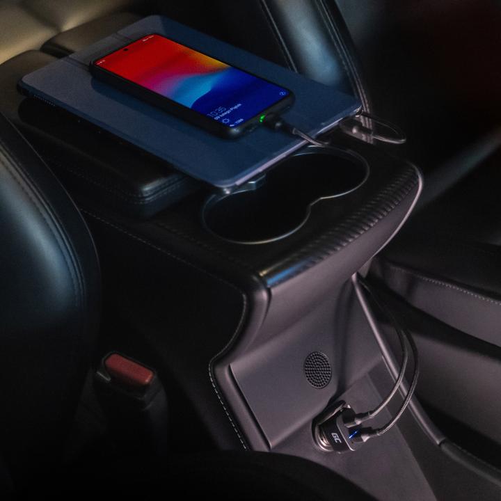 Actual product image GreenCell CAD33 - Indoor - Cigarette lighter - 12 V - Black