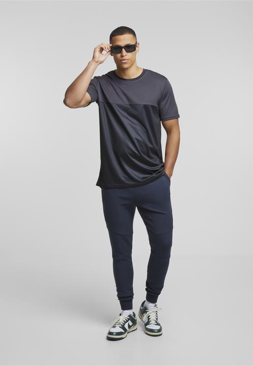 Produktbild Mister Tee MisterTee Basic T-Shirt - 179683 (M)