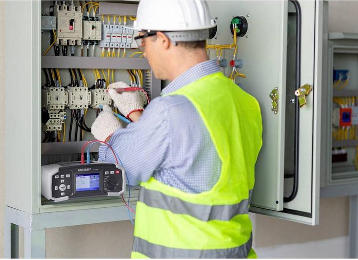 Produktbild Voltcraft IST 3000 VDE-Pruefgerät VDE-Norm 0100 (CAT III 600V, CAT IV 300V)