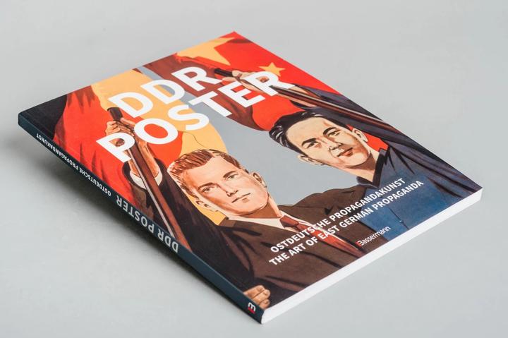 Immagine prodotto DDR Poster. 130 Propagandabilder, Werbe- und künstlerische Plakate von den 40er- bis Ende der (Tedesco, Inglese, David Heather, 2019)