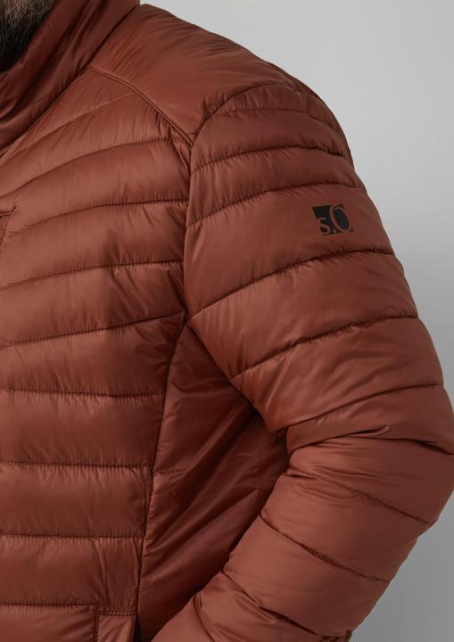 Produktbild S.Oliver Outdoor-Jacke Leichte Steppjacke mit sportiven Kontrastdetails | 360° Circular Vision (5XL)