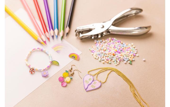 Actual product image Creativ Company Plastic Shrink Pins