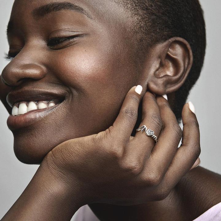 Produktbild Pandora Mum Pavé Herz (50)