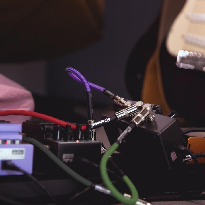Produktbild Adam Hall 4 STAR IRR 0030 SET - Pedalboard Patchkabel | 5er Set ® Winkelklinke TS | 0,3 m (0.30 m)