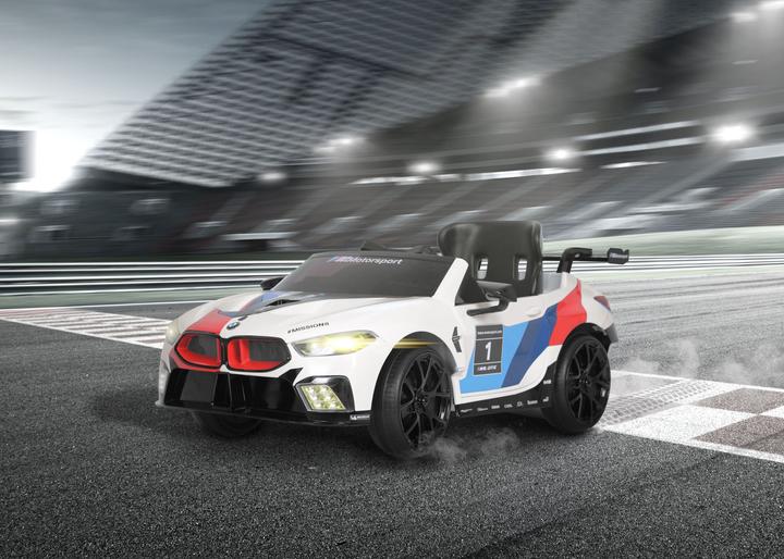 Actual product image Rollplay BMW M8 (12 V)