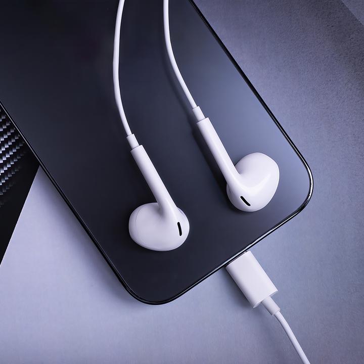 Produktbild Maxlife Kabelgebundene Kopfhörer MXEP-04 USB-C weiss (Kabelgebunden)