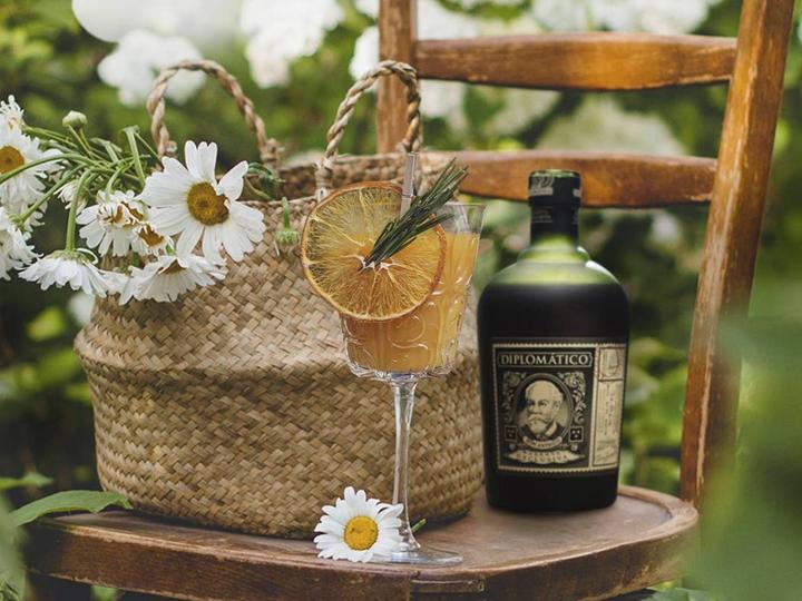 Produktbild Diplomático Reserva Exclusiva (1 x 70 cl)