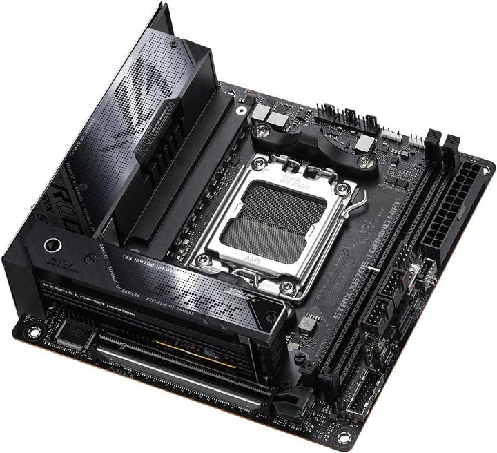 Actual product image ASUS ROG STRIX X670E-F GAMING WIFI (AM5, AMD X670E, ATX)