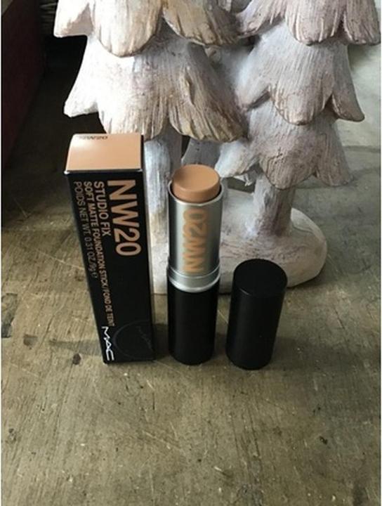 Immagine prodotto MAC Cosmetics Studio Fix Soft Matte Foundation Stick (NW13)