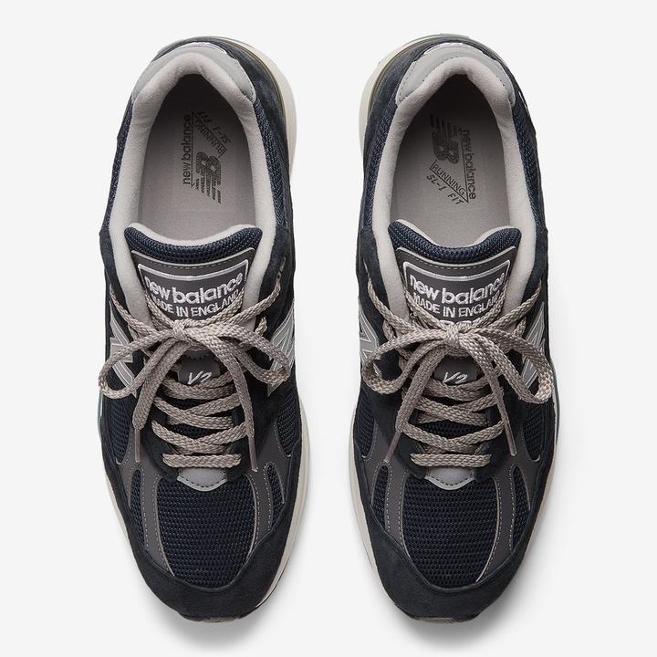 Produktbild New Balance U991NV2 (41.5)
