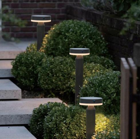 Produktbild Diebold Solar-Wegeleuchte mit PIR,50cm Höhe,Gun Grey (400 lm, IP44)