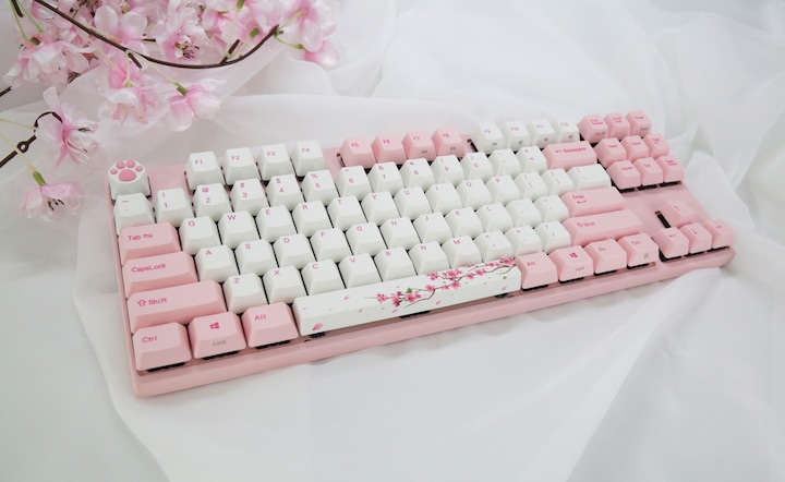Actual product image Varmilo Kitty Paw
