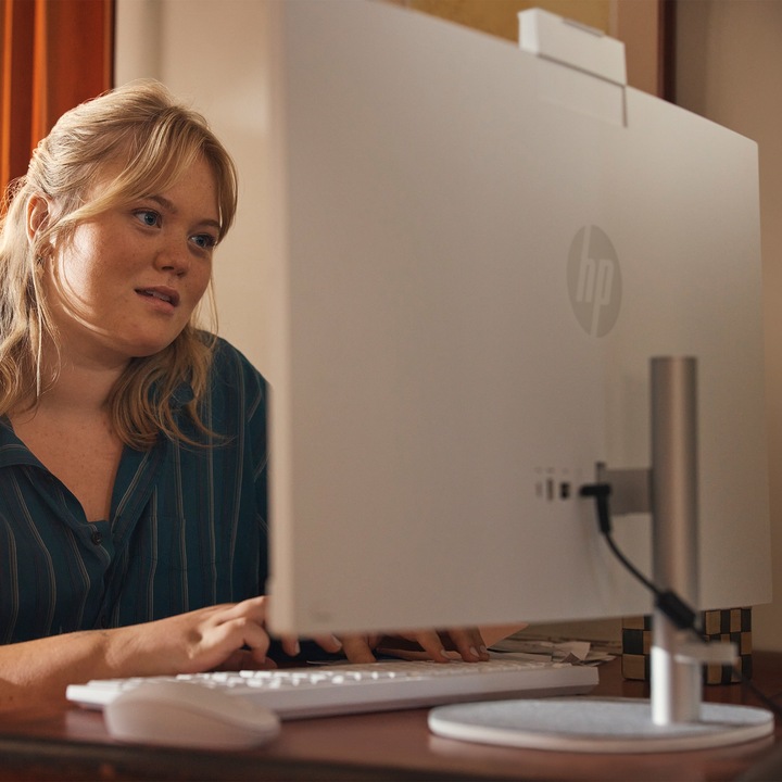 Image du produit HP AIO 27-cr1757nz (Intel Core Ultra 7 155H, 32 Go, 1000 Go)