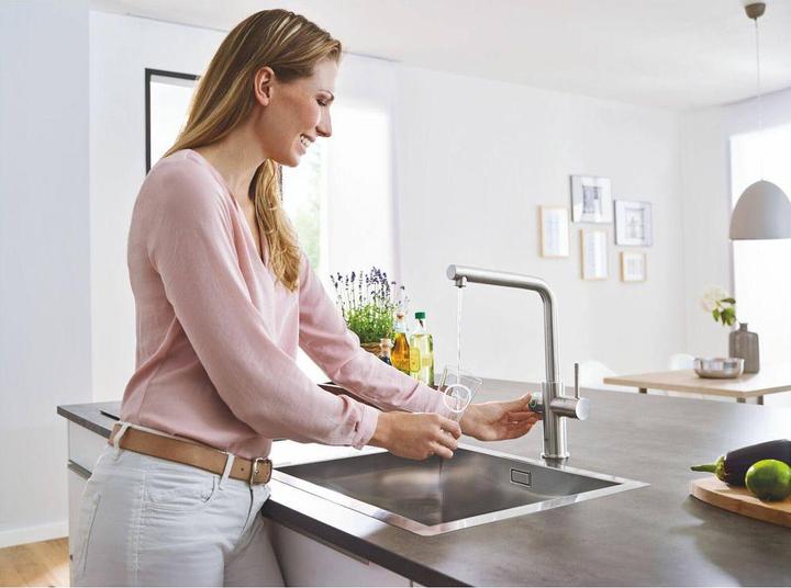 Actual product image Grohe Blue Home L spout starter kit