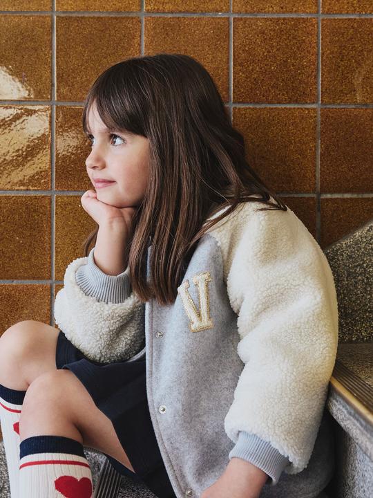 Actual product image Vertbaudet Mädchen Bomberjacke mit Ärmeln aus Teddyfleece und Recycling-Wattierung (140)