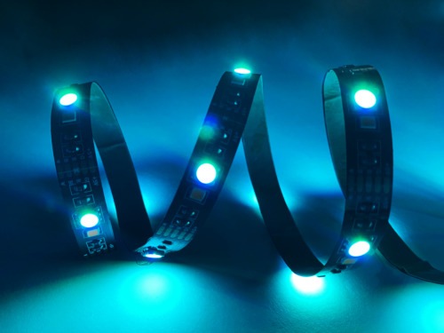 Produktbild Deltaco USB-powered LED loop (RGB, Mehrfarbig, Weiss, RGBW, 200 cm, Indoor, Outdoor)