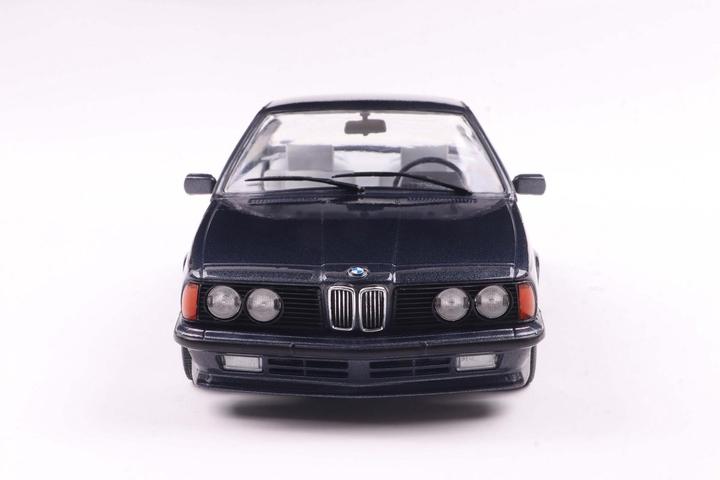 Immagine prodotto Solido 1:18 BMW 635 CSI (E24) macau blau