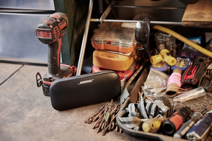 Productafbeelding Bose SoundLink Flex (12 h, Oplaadbare batterij)