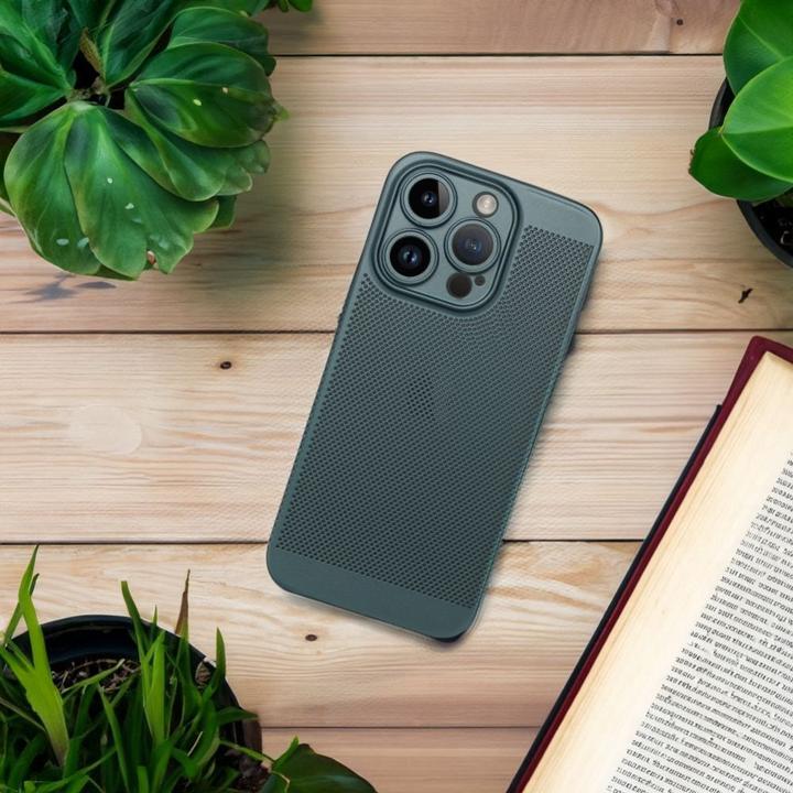 Actual product image OEM Back panel cover BREEZY case for IPHONE 16 Pro green (Apple iPhone 16 Pro)