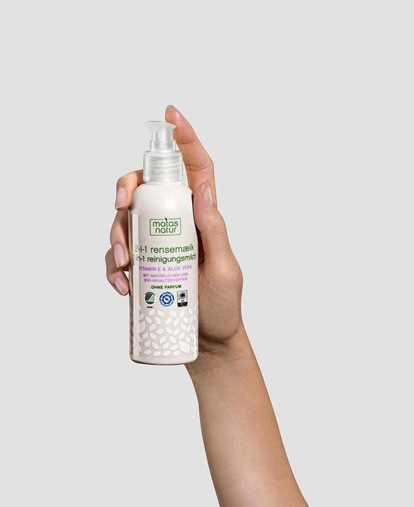 Image du produit Matas Lait démaquillant Nature 2 en 1 à l'aloe vera bio et à la vitamine E (Lait nettoyant, 200 ml)