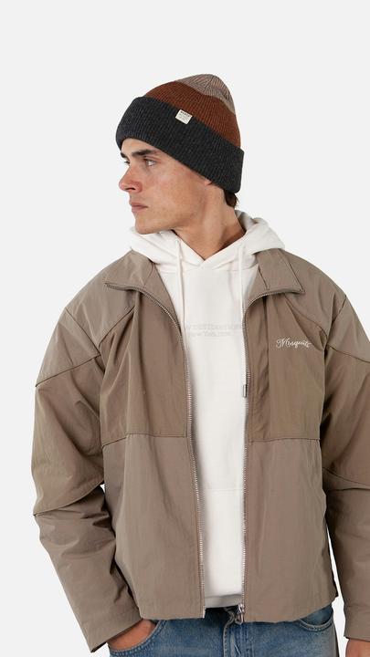 Actual product image Barts Walnur Beanie (One size)