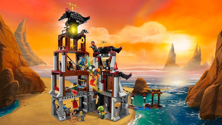 Actual product image LEGO Ninjago The Lighthouse Siege (70594, LEGO Ninjago)