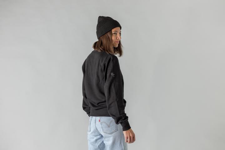 Actual product image BiXS Crew Sweater (M)