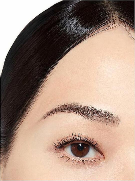 Actual product image Chanel Inimitable (10 Noir Black)