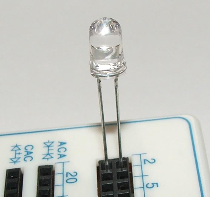 Produktbild OEM Superhelle LED Grün im Transparenten Gehäuse 5mm