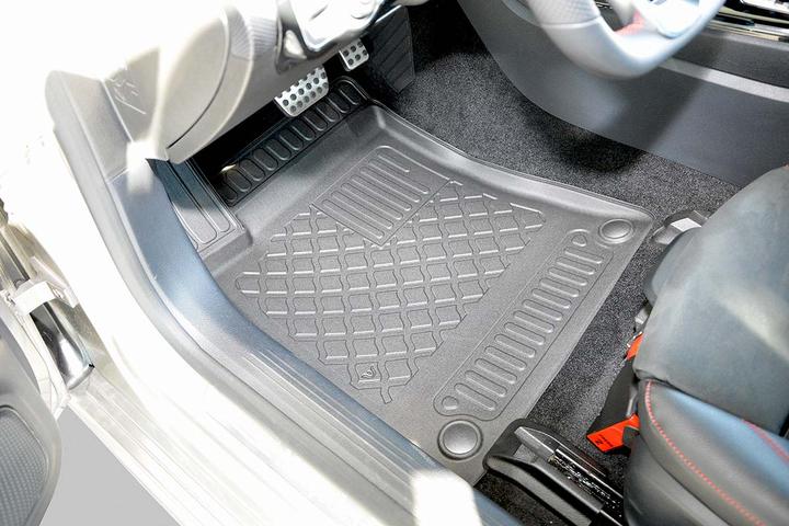 Image du produit Aristar Tapis de sol toutes saisons pour Mercedes GLB de 2019 à aujourd'hui (1 jeu de 4 tapis de sol)