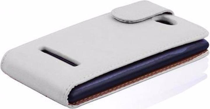 Actual product image Cadorabo Flip Smooth Cover (Honor 8s)